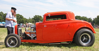 Illustration for article titled Ten Cars That Are Impossible To Find Stock